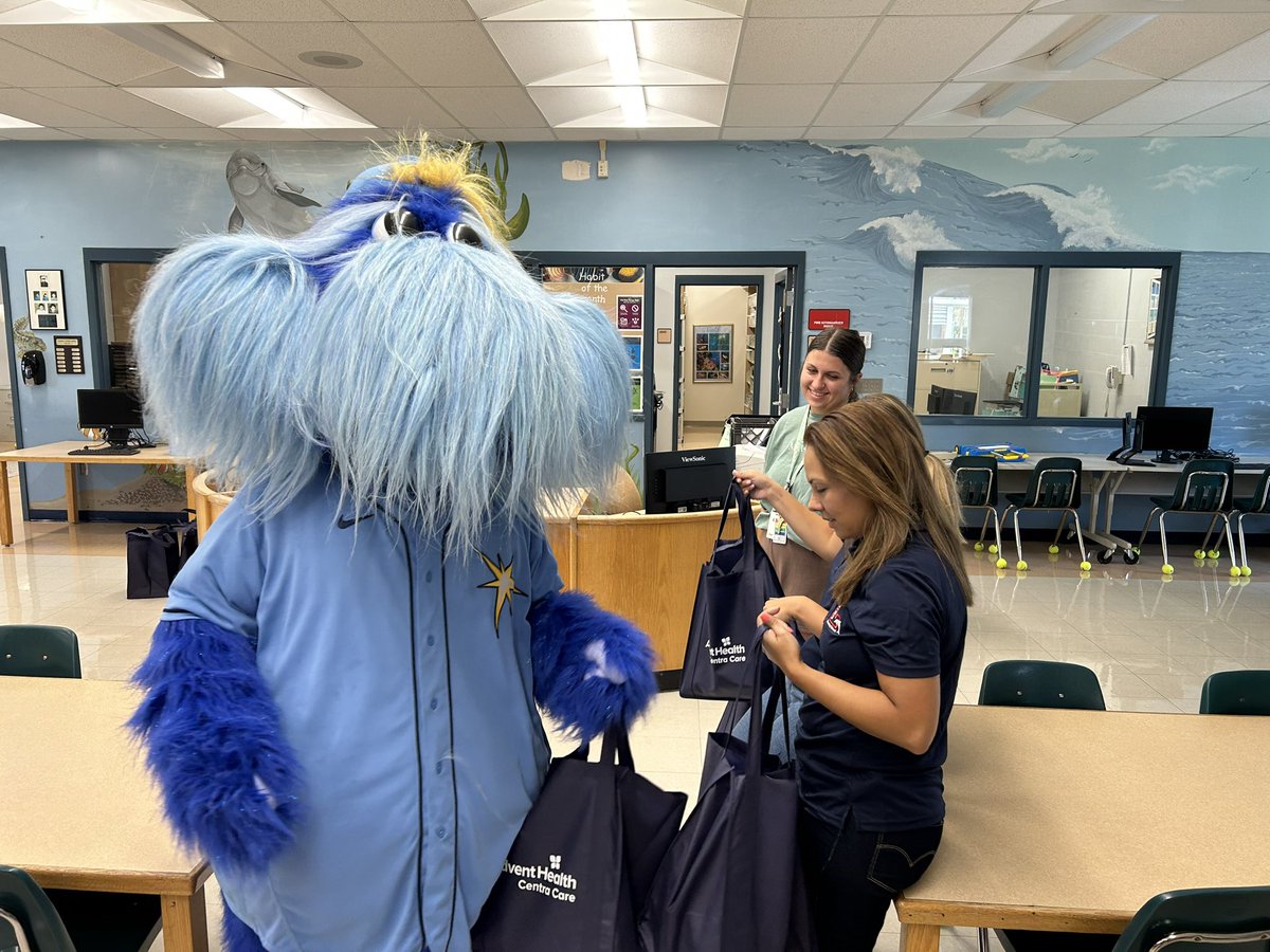 We want to thank our community partners for starting our school year off right.  Grace Family Church hosted our back to school kickoff and the Tampa Bay Rays &amp; Suncoast Schools visited our new staff with welcome back to school kits! <a href="/SuncoastCU/">Suncoast Credit Union</a> <a href="/RaysBaseball/">Tampa Bay Rays</a> <a href="/HillsboroughSch/">Hillsborough Schools</a>