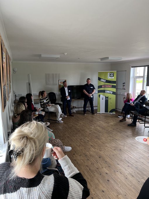 EdinDogCatHome's tweet image. Fantastic to host @EdinChamber at our early start event this morning, talking all things animal welfare, pet poverty and dog first aid 🐶 🐱 #LoveWithoutLimits