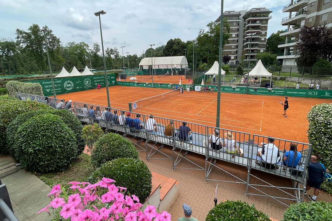 Game_Comm's tweet image. Conferme, novità e graditi ritorni 😍 I mesi di giugno e luglio sono stati davvero intensi, come ufficio stampa abbiamo infatti seguito 8 tornei 🎾

Ora ci riposiamo un po' per tornare carichi più che mai per il finale di stagione 💪

#tennis #tennislife #tenniscourt #gamecomm