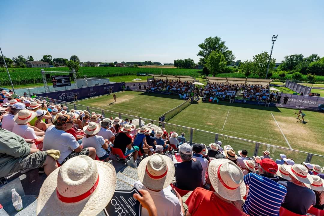 Game_Comm's tweet image. Conferme, novità e graditi ritorni 😍 I mesi di giugno e luglio sono stati davvero intensi, come ufficio stampa abbiamo infatti seguito 8 tornei 🎾

Ora ci riposiamo un po' per tornare carichi più che mai per il finale di stagione 💪

#tennis #tennislife #tenniscourt #gamecomm
