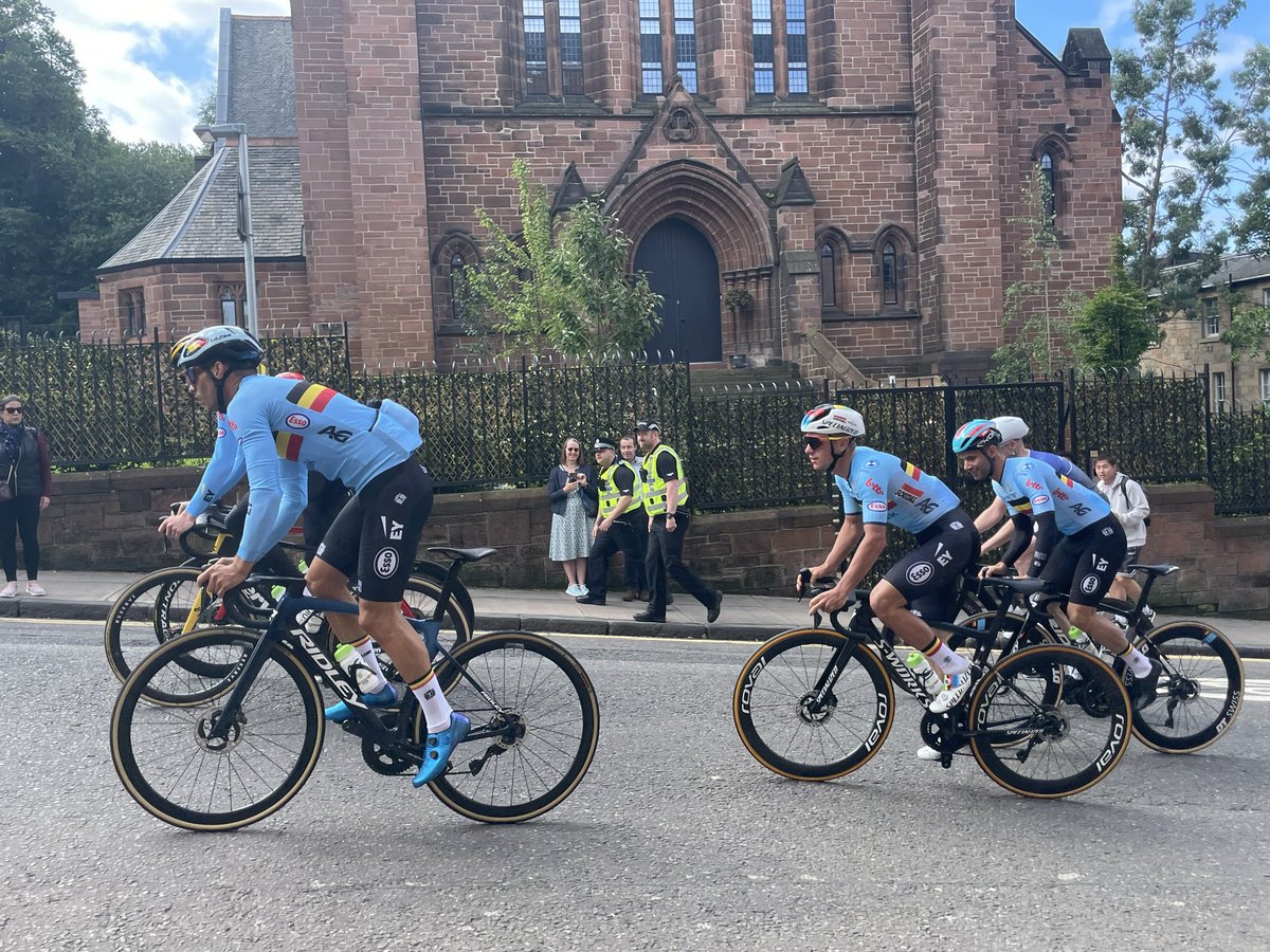 Davie Brown tweet media