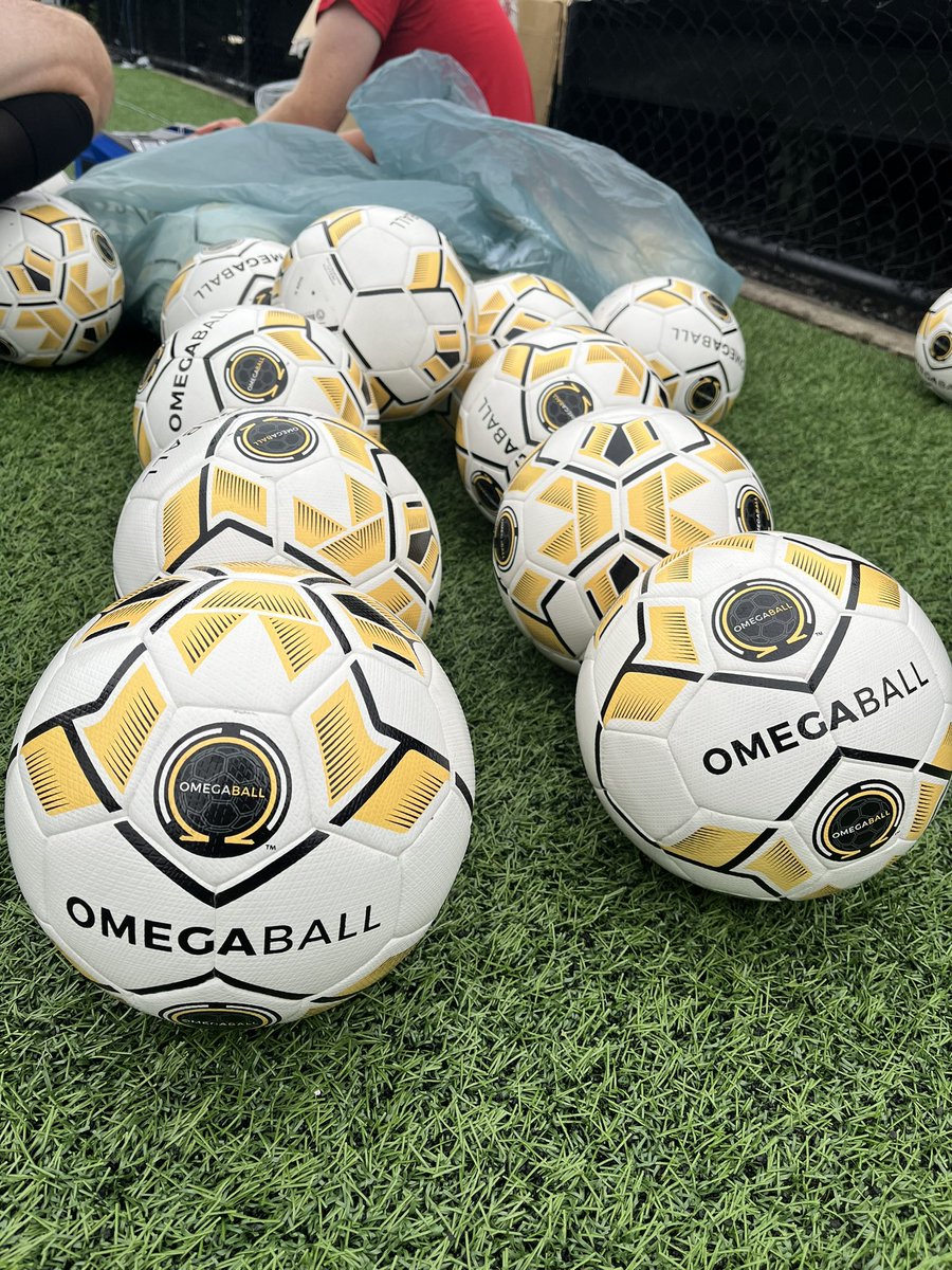 OmegaBall tweet media