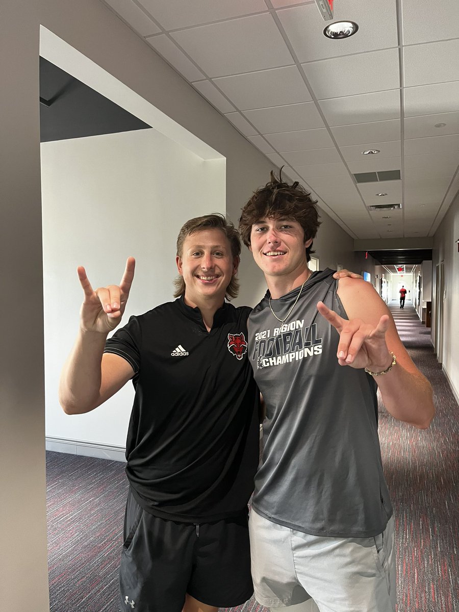 Chirodawg tweet media