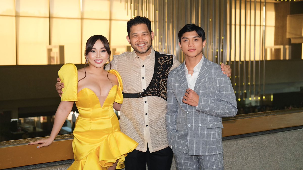 “Marupok AF (Where Is The Lie?)” has finally made its Philippine premiere as the opening film for #Cinemalaya2023 🎬 “Marupok AF” lead star Royce Cabrera is filled with joy as he walks the red carpet of the Cinemalaya Philippine Independent Film Festival 2023 held at the PICC.