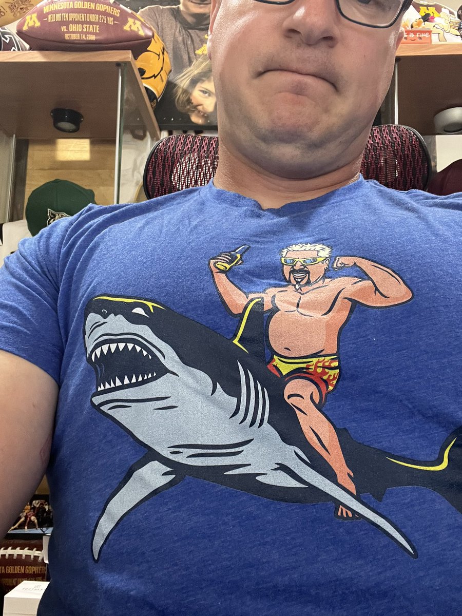 SuperLee5's tweet photo. @DolamiteD @DarbintheOC @orcas @RogueBumbleBee @ChessCel @theocean @LSUlala @HartHallHellion @ben9o6 @b_u_s_h_league @notdantonholden @LeonSandoTXMN @catsandcoffee84 #BestList https://t.co/b9AaZR0S4E