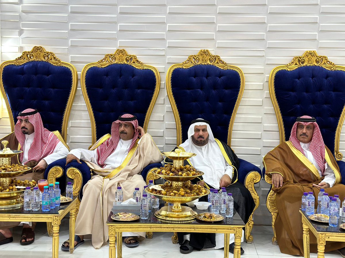shammar666's tweet photo. #حساب_شمر

حفل الشيخ شمران بن مرعيد ابن مشكي

بحضور الشيوخ والوجهاء
 الشيخ محمد الطلاع ابن جدي
الشيخ ثامر نايف الوجعان
الشيخ سطام فهيد اللغيصم
الشيخ مهيد صالح الهباس
الشيخ عويد الخلف ابن طواله
الشيخ فيصل سلمي المطرقه المطيري
والشيخ حواس العنيزان العتيبي

https://t.co/Uz7Powm0bu https://t.co/Z5ZT2U3r4w