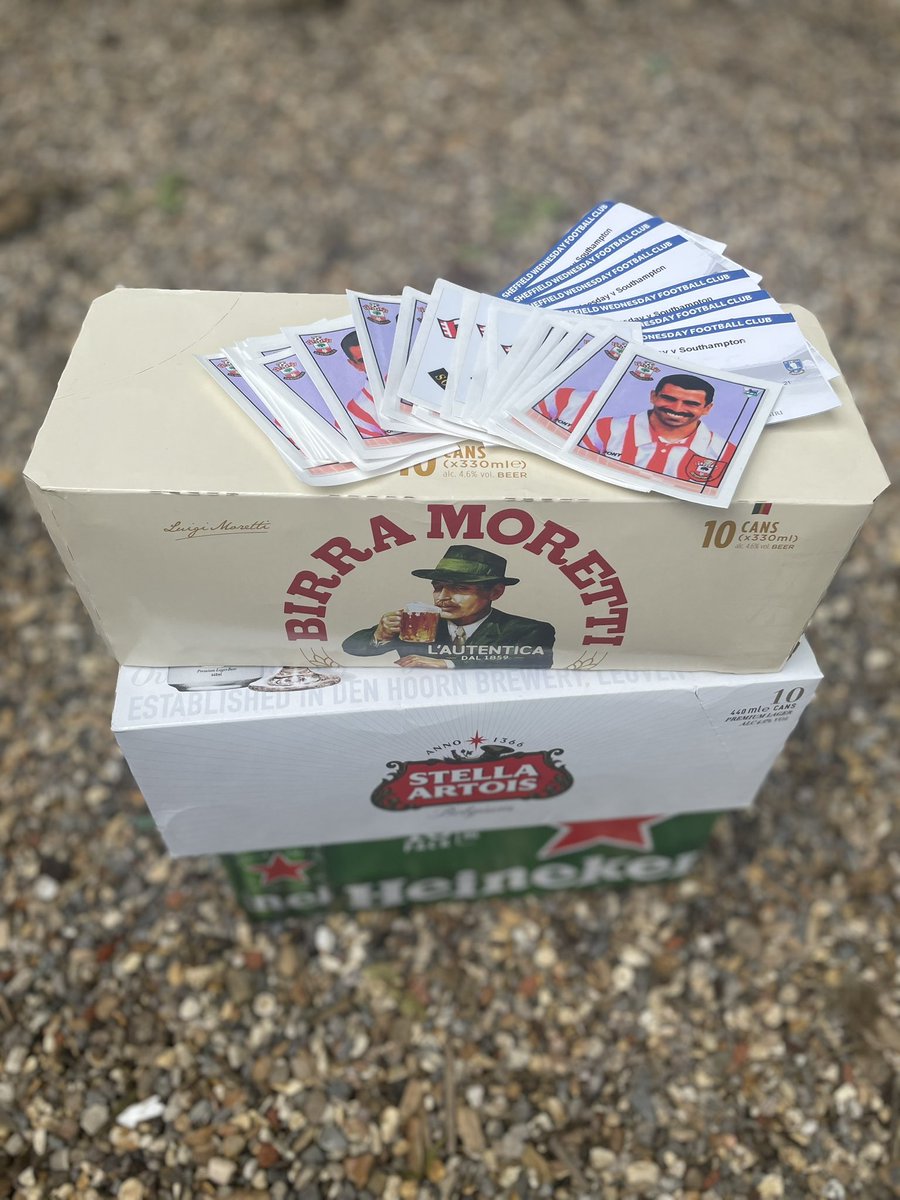 Here we go 😇 Strong line up for the first away game. #saintsfc #awaydays #upthesaints <a href="/FrannyBenali/">Francis Benali MBE</a> <a href="/SouthamptonFC/">Southampton FC</a>