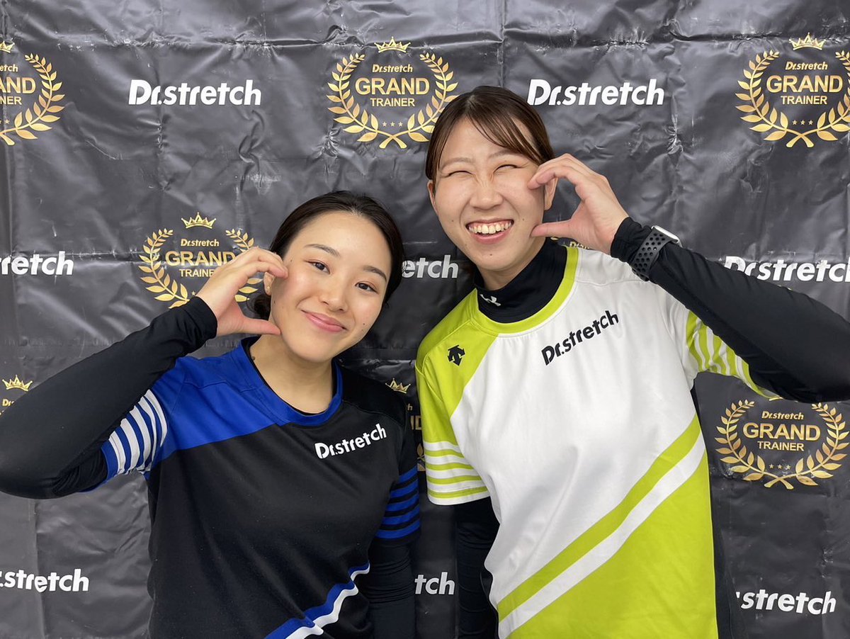 saku_drstretch's tweet photo. この度第9期グランドトレーナーに
選出していただきました。

まだ自分があの青い服を着るという
実感は湧きませんが
選んでいただいたからには
誰が見ても納得していただける
ドクターストレッチ代表のトレーナーに
なれるよう頑張ります！

#関わってくださる方へ感謝
@genki0229 @chiestretch77 https://t.co/kFSJCziGo1