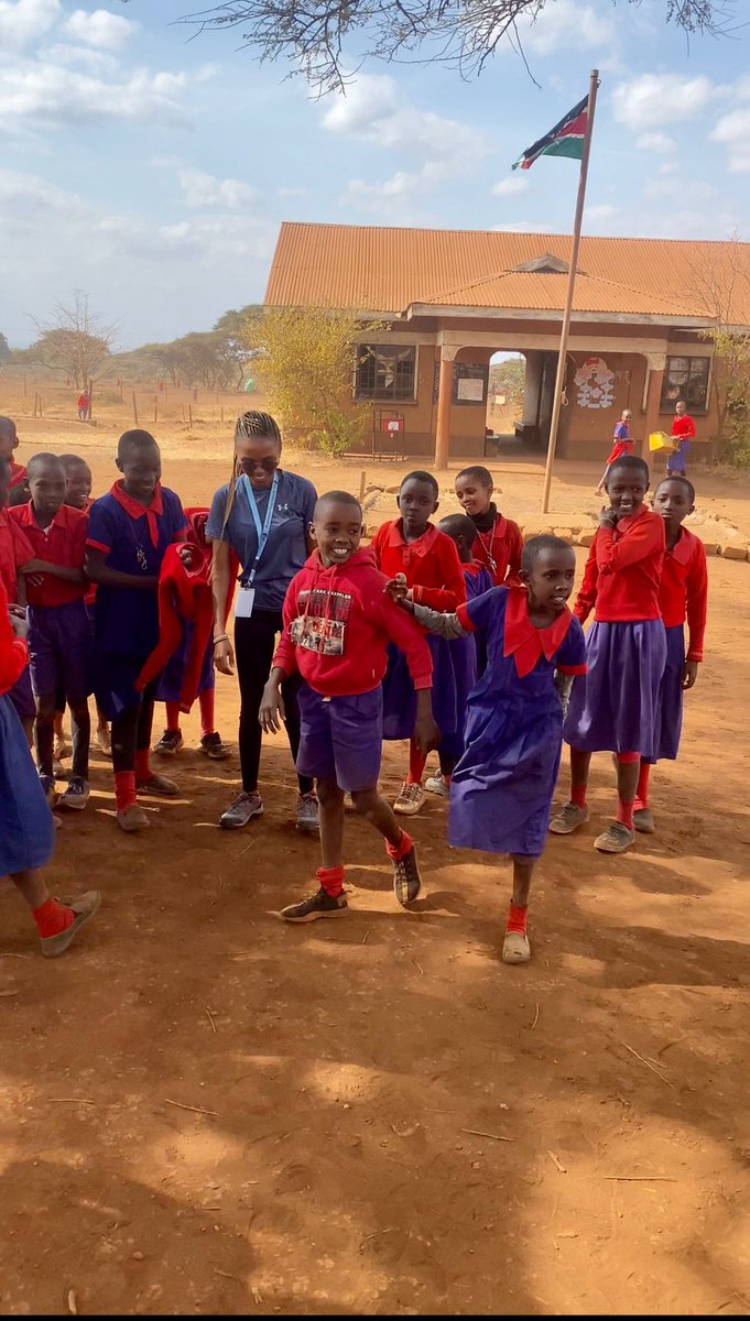 SUSOyouth's tweet photo. #Empowerschoolsprogramme in #Amboseli has made us one with,women,teachers,parents,& youth.A family on a journey towards holistic empowerment, fostering dignity & harmony for people & wildlife. #ImprovedLivelihoodPoweredByConservation
#DignityProjects #AdoptAPark @Nature_Africa. https://t.co/R6Fe6URVHg