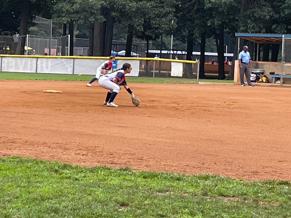 BHS Softball tweet media