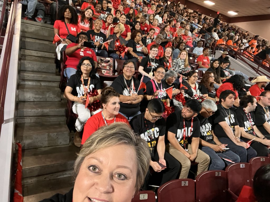 Claudia Turcios 🇸🇻 🇧🇿 tweet media