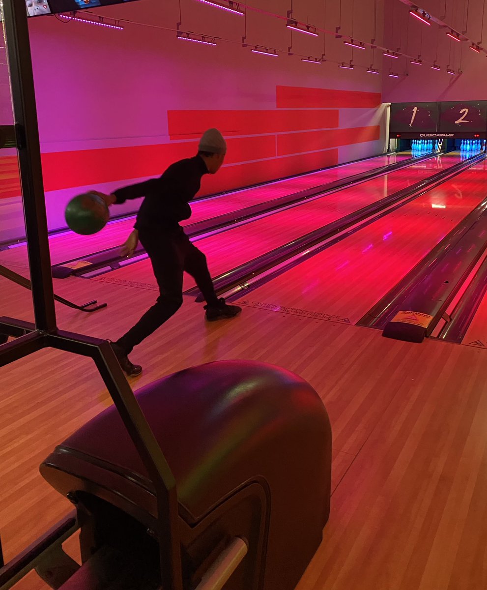Last day of the APST holiday activities we ended with a game of bowling 🎳 
#summerholidays
 #summerfun
#APST <a href="/SandwellSchool/">Sandwell Community School</a> <a href="/SandwellDCS/">Sally Giles</a>