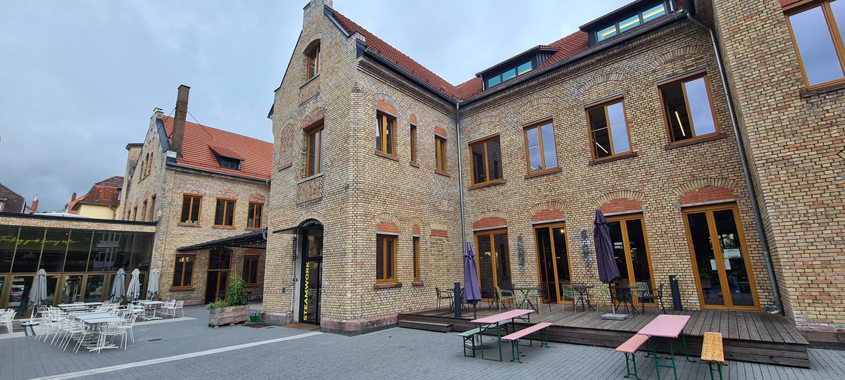 PROLOG_TEAM's tweet photo. Flexibles Arbeiten

Schöner Arbeitstag im GoodSpaces in Kalrsruhe

#coworkingspace #coworking #flexibilität https://t.co/QM4xichwuj