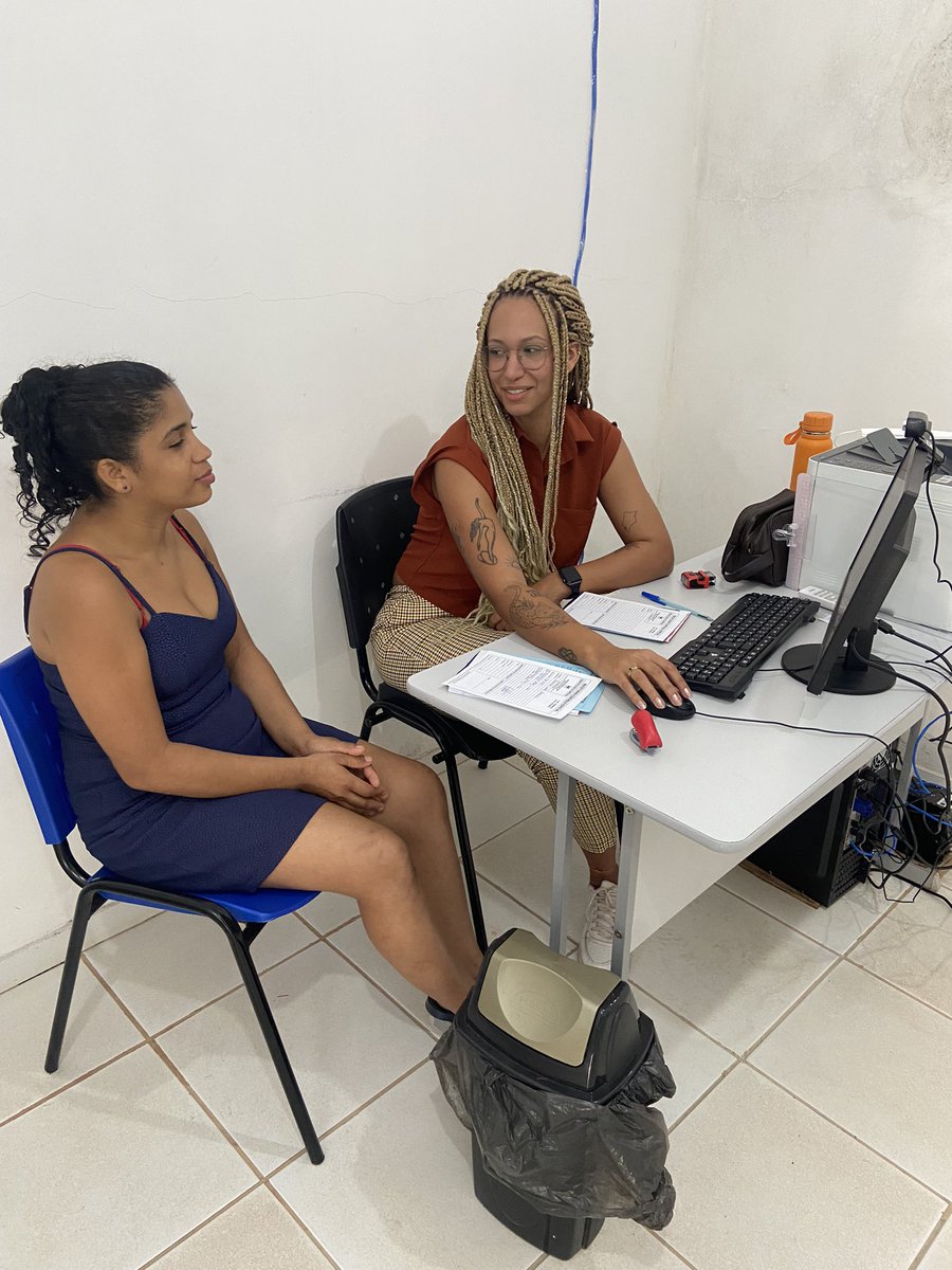 cunhasnts's tweet photo. Hoje tive a oportunidade de fazer a primeira teleinterconsulta da minha Ubs Quilombola 🥹😍
Só gratidão! SUS ultrapassando tantas barreiras 
#SUS #SaudedaFamilia https://t.co/FD4yPRkyv1