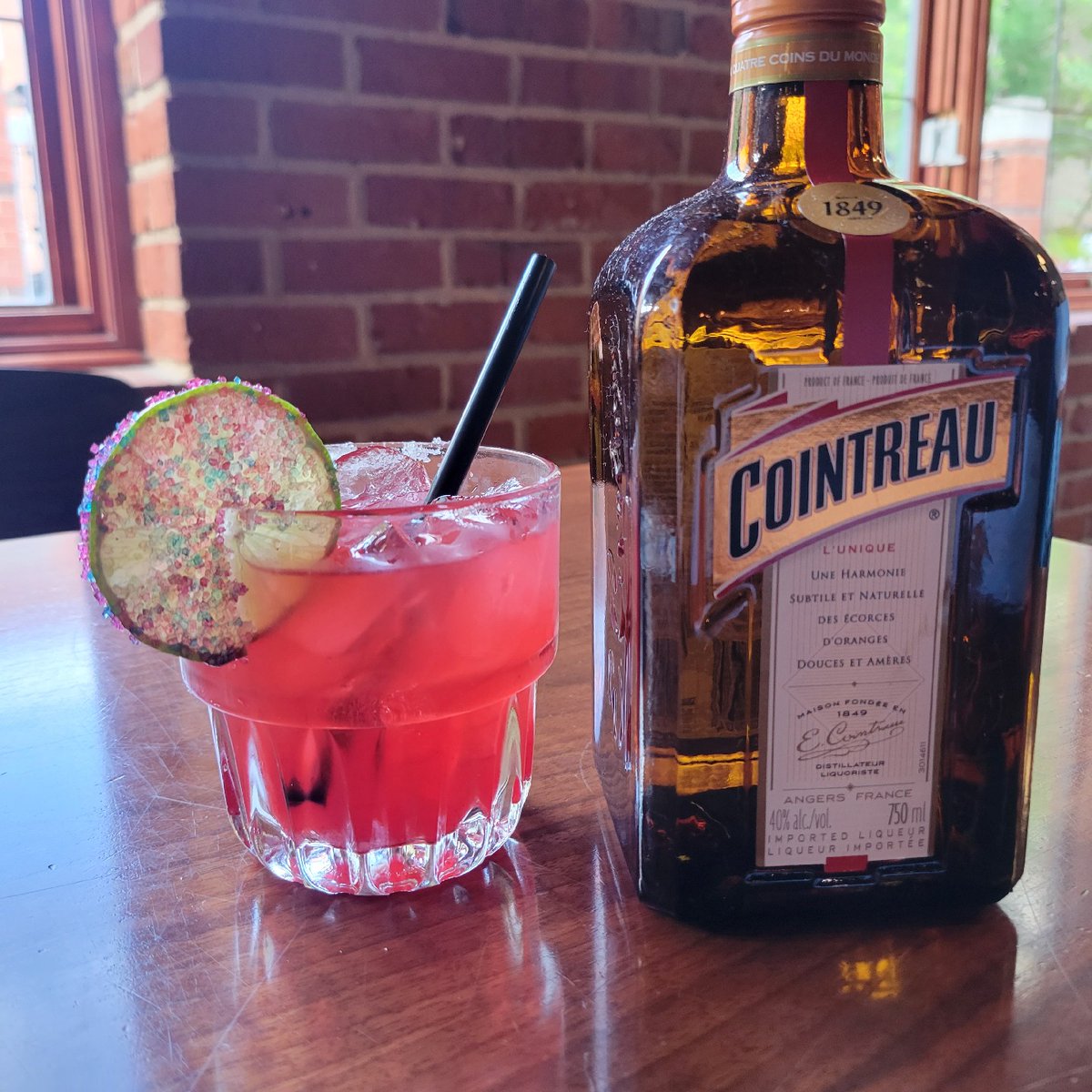 We're excited to be participating in @eatnorth 6th annual Shake, Stir & Strainbow! campaign in support of Skipping Stone Foundation!

Our Glitterita is available from August 4-25! $1 from each cocktail will be donated to raise funds and awareness for the incredible charity!