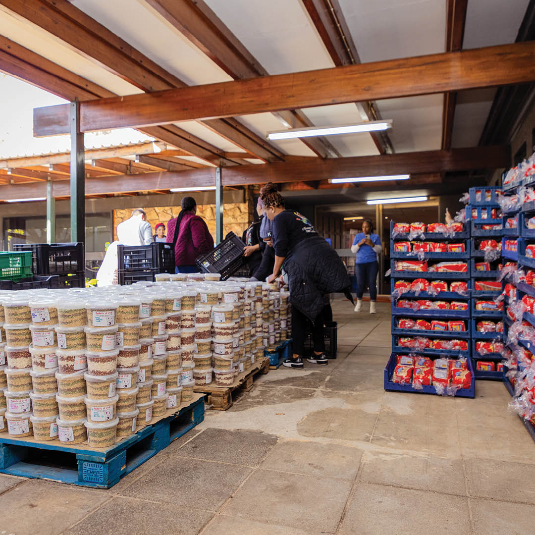 💚🥪 Looking for a way to give back and impact lives? 

Join our Love Activists at our warehouse and pack pallets of hope and spread love to our beneficiaries. Let's make a real change and create a brighter future for all. 🤝

Sign up to volunteer today
buff.ly/3pWsh0x