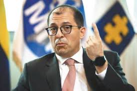 AntiSantos tweet media