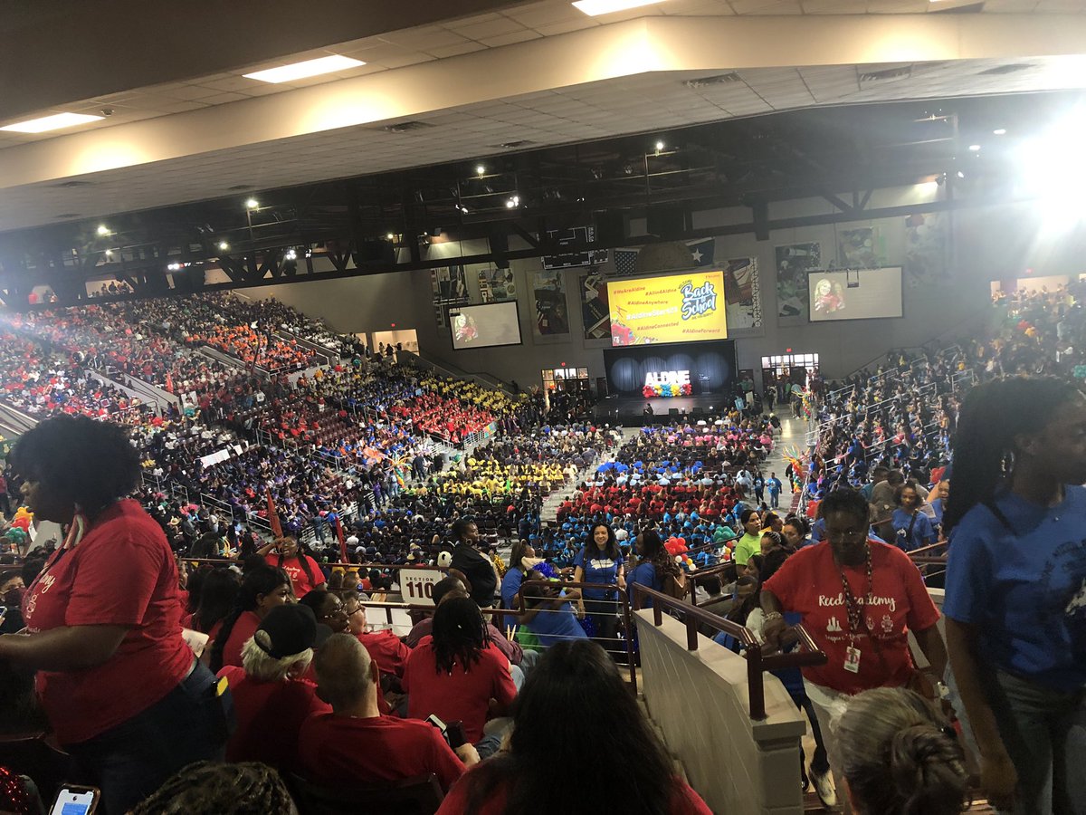 Who is ready to get this party started? We are! @AP_Arcos27 <a href="/maty_orozco/">Dr. Matilda “Maty” Orozco</a> <a href="/drgoffney/">Dr. LaTonya M. Goffney</a> #aldinerising #aldineconvacation3