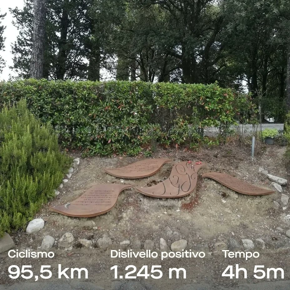 pippograd's tweet photo. Oggi bel giro sul #Montalbano con #Pinone e #Vinci
Nel finale doveroso omaggio ai caduti della battaglia di San Michele a Torri visto che oggi si celebra la #liberazione di #Scandicci
#Ciclismo #cycling #iopedaloqui #toscana https://t.co/8WMnDZt0lb