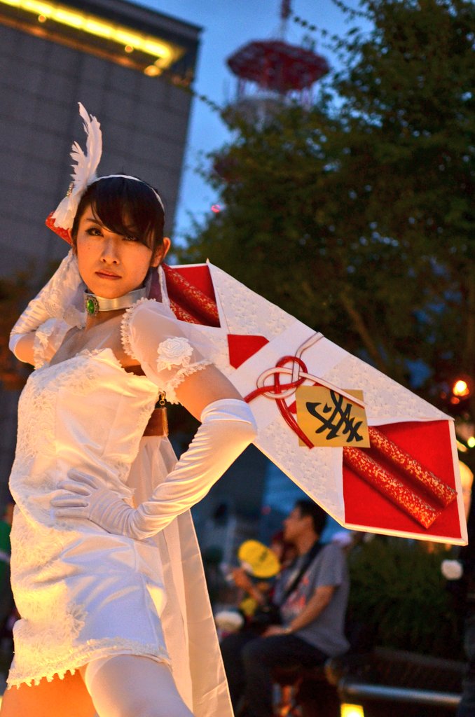tkyaua85434's tweet photo. ヘッダーについてる祝い箸は直虎ちゃんの武器です。結婚式の小道具じゃないよ。
見えないけどレースにリボンで縁取りしたり、ウェディングドレスのサテン生地使ったり、紙の温度で和紙を丹念に選んだりした👍一番痩せてた頃✨
#みんなの約8年前の写真を見せて
#戦国BASARA
#WCS2015 
#今年は不参加 https://t.co/PnXtQumrd9