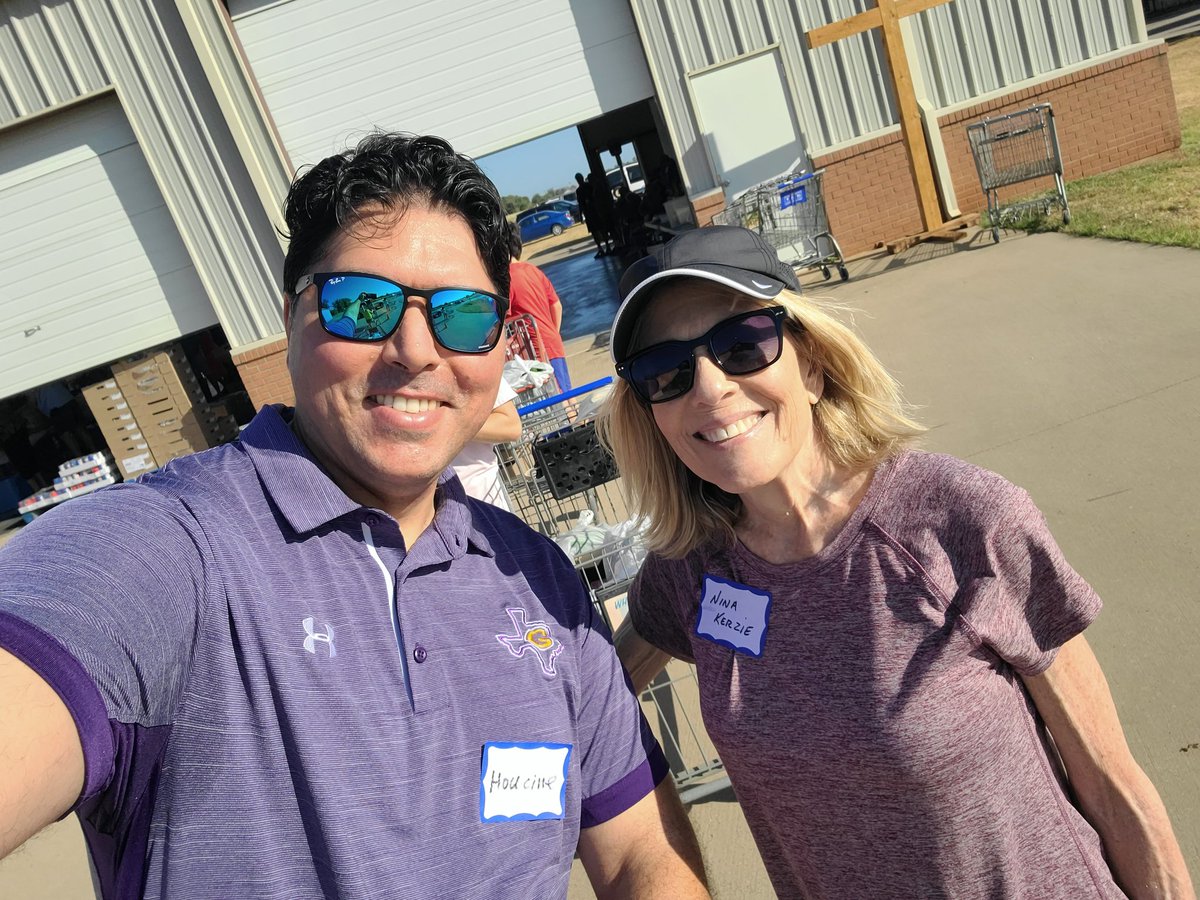 Several Granbury Optimist members joined the Junior Optimists and helped at the Neighbors Feeding Neighbors food pantry #communityservice