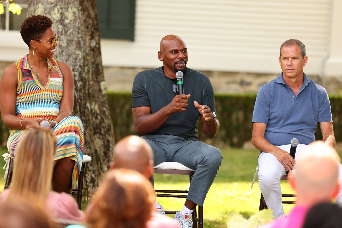 SALASeries's tweet photo. “All you need is a ball and a hoop.” We are so fortunate to have leading figures from across the sport with us at the SALA Summit leading today's conversation - Willie Green, Rich Gotham, @jerrystackhouse, @McNuttMonica and @DalenCuff. #salaseries https://t.co/JUrEyCOFJG