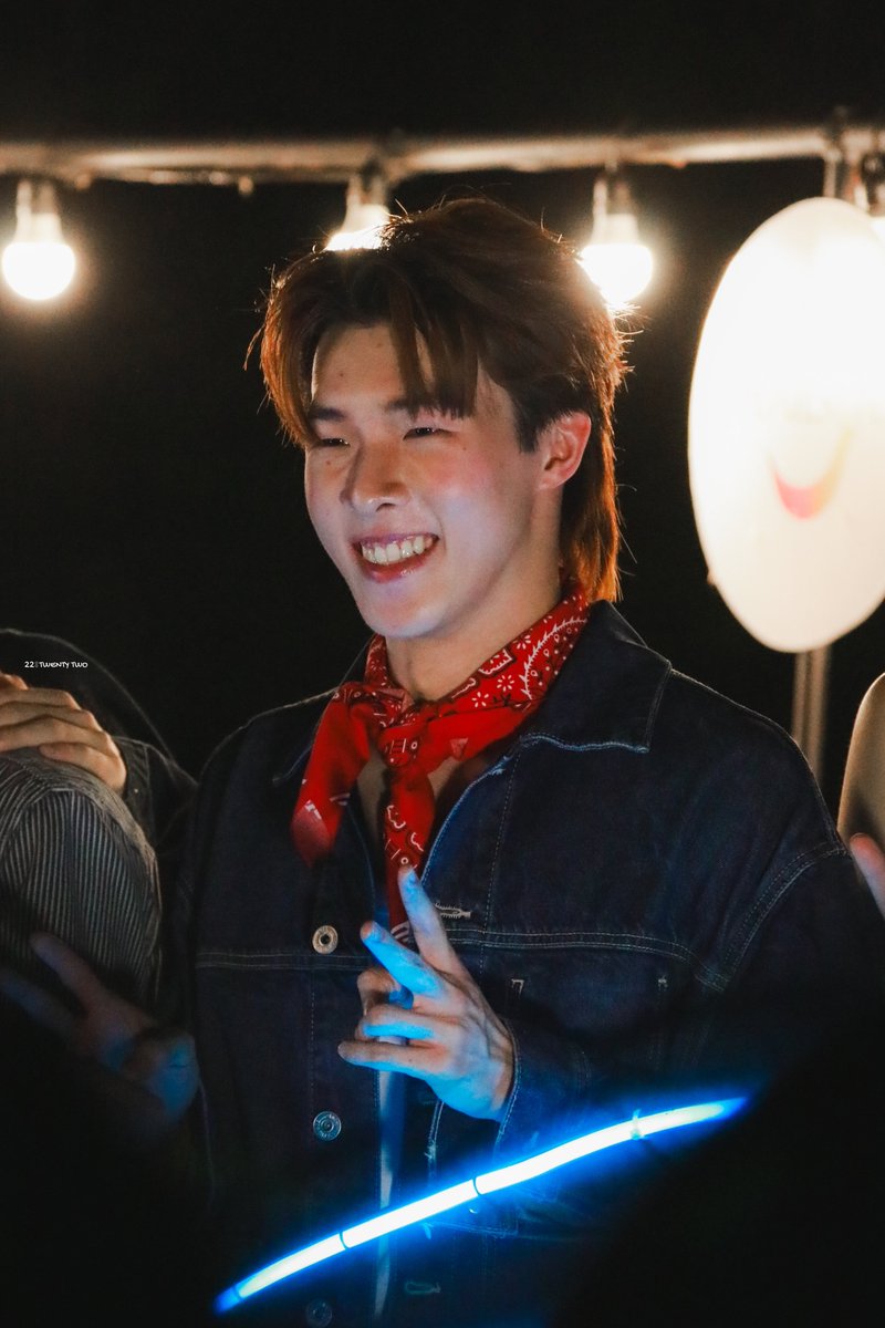 22isTwentyTwo's tweet photo. เด็กน่ารักของพี่ มาหาพี่ถึงเชียงใหม่เลย
#PROXIEKim #PROXIEth
#rhythmintherain #maesabeach https://t.co/5SeYJYMnVA