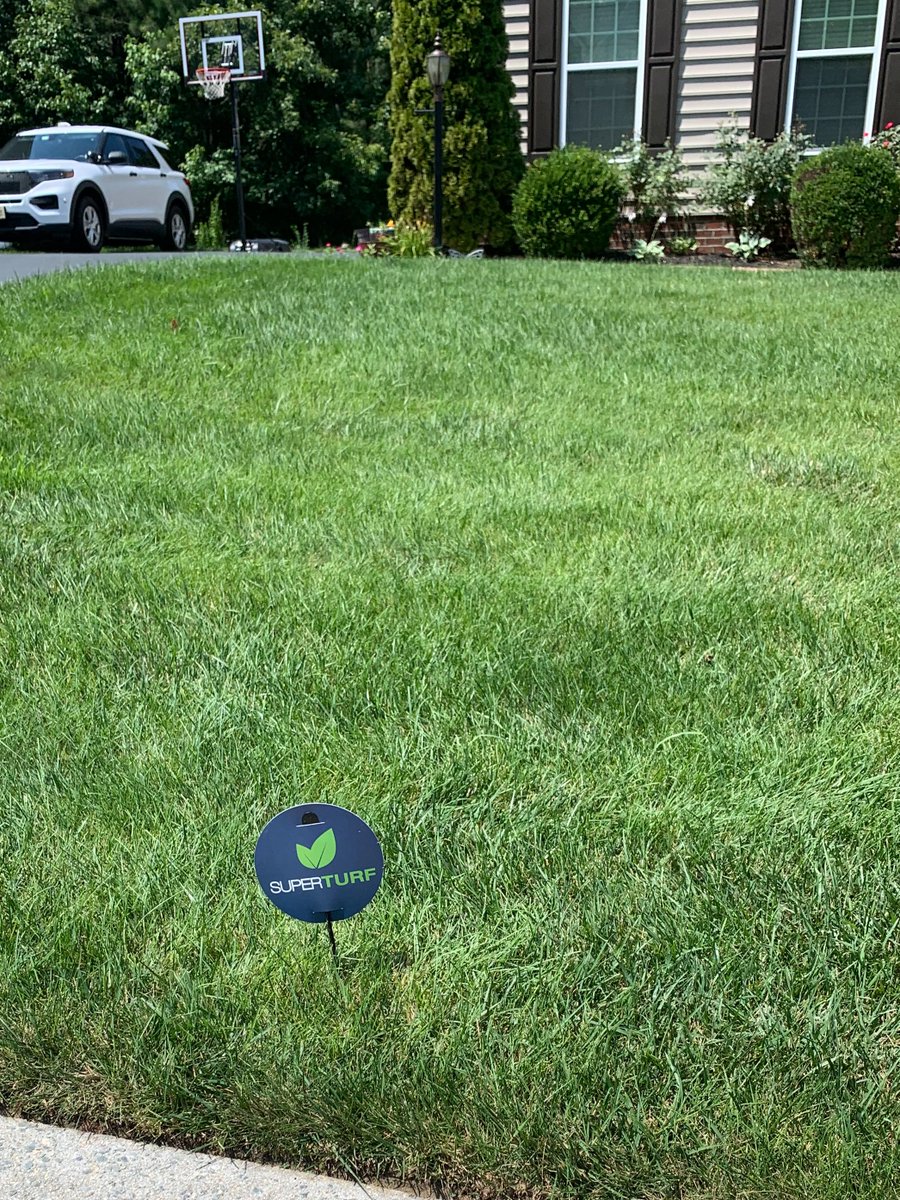 superturfllc's tweet photo. Making sure the lawns stay healthy with round 6 lawn applications. 

#RVA https://t.co/lWHPFQqzA1