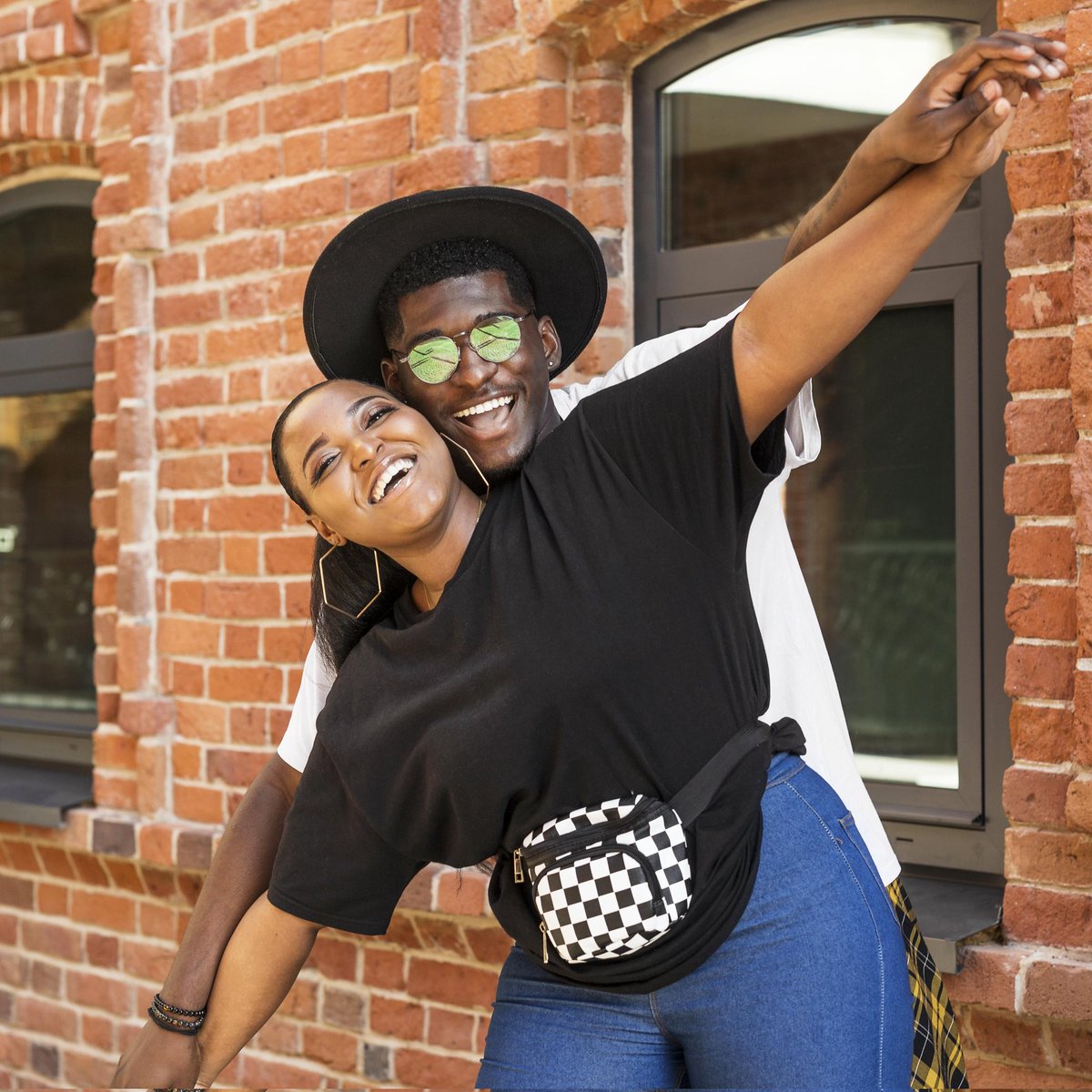 ybleaders's tweet image. Déjà le week-end 
C'est le moment  idéal  pour exprimer à  votre partenaire ce que vous ressentez, vos ressentis, vos doutes, vos peurs mais aussi lui accorder l'attention et le respect qu'il ou elle mérite.... 
Lire la suite via ce lien 
urlz.fr/n6xX