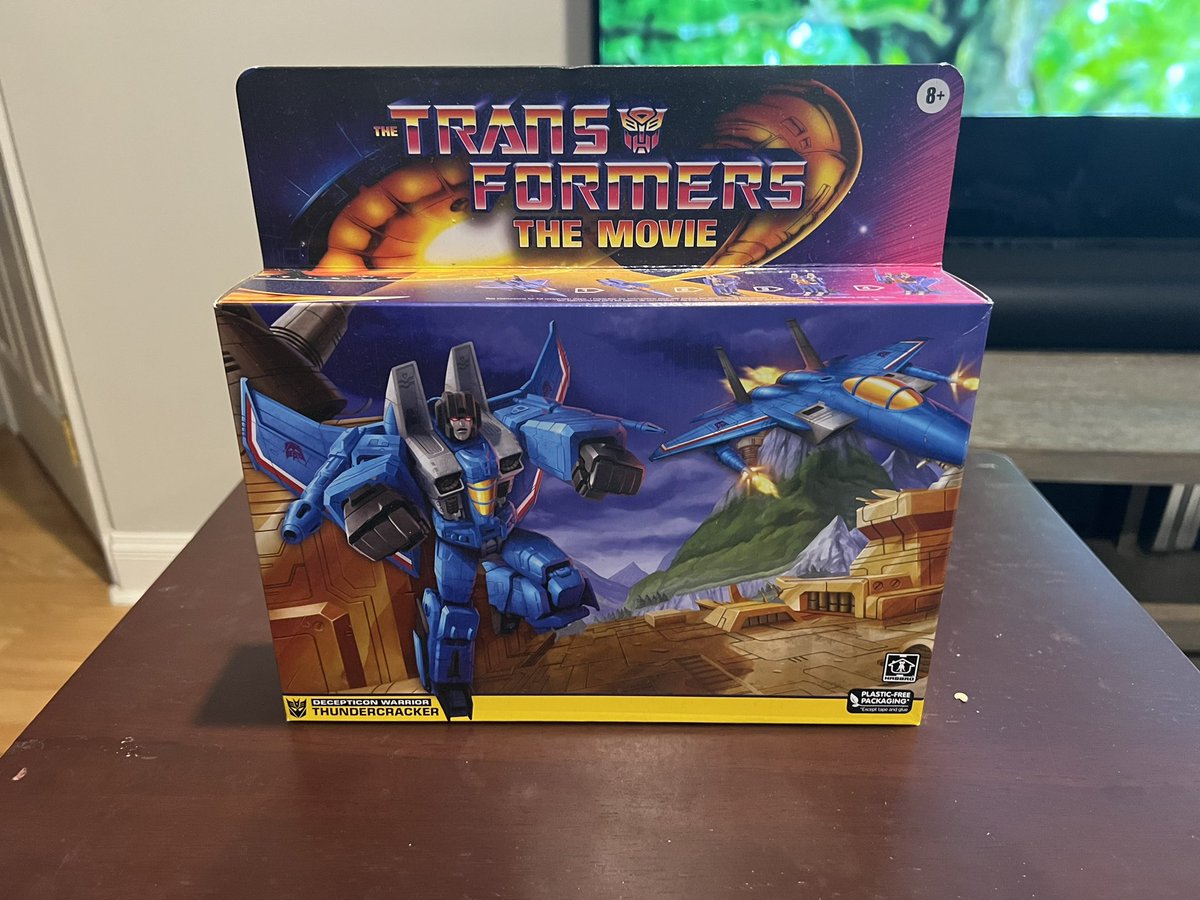 BoneheadCollec1's tweet photo. #toys #bonehead #boneheadcollectors #figures #actionfigures #figurecollector #adultcollector  #figurephotography #letembreathe #scratchthatfigureitch #figlife #transformers #morethanmeetstheeye #decepticons #thundercracker https://t.co/ERj2YPiJs2