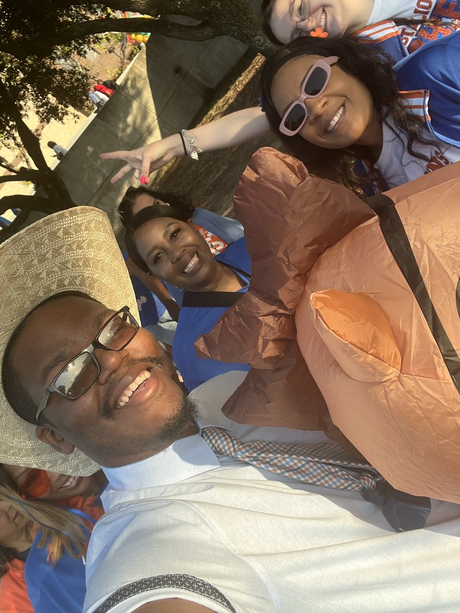 NoLeaderLikeMe's tweet image. The @SmithES_AISD are on the move!  #somosSTALLIONS #AldineStart23 #AldineRising #AldineConnected