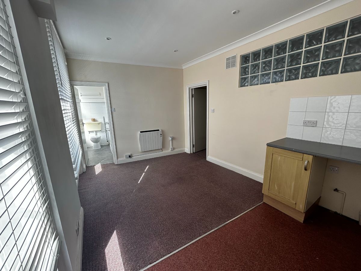 RegencyLets tweet picture
