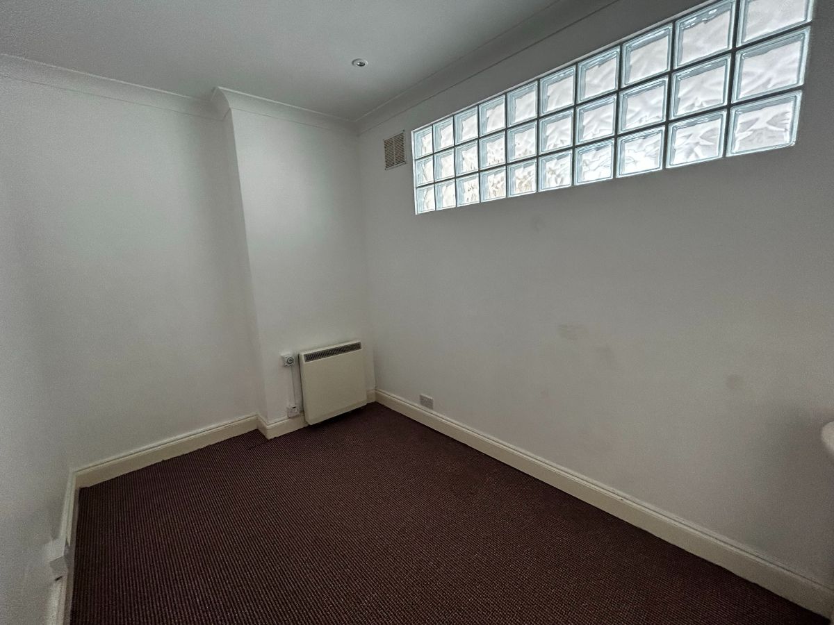 RegencyLets tweet picture