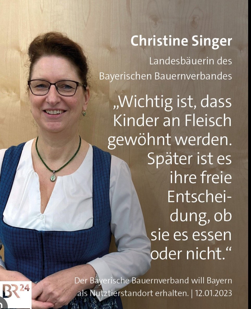Frentzhart2's tweet photo. @Markus_Soeder Bedenkt man dass 2/3 d Agrarflächen in🇩🇪 für Viehzucht verwendet werden/enormer Wasserverbrauch damit einhergeht wäre es ohnehin sinnvoller eher Fleischverzicht zu predigen als frühkindlichen Fleischkonsum
Beendet Massentierhaltungen/Fließbandschlachtungen/Tierleid, 
#Vegan https://t.co/wXuUwe0w2g