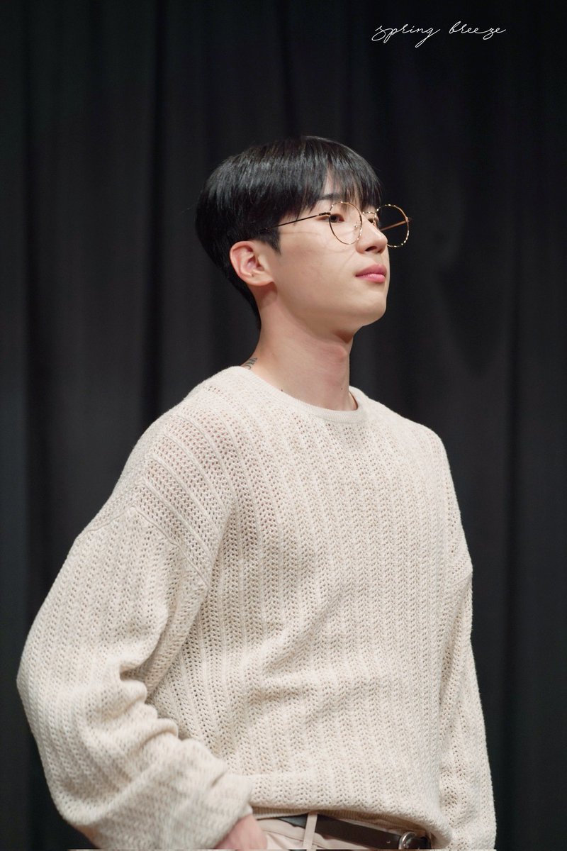 230804 케타포 팬싸

💜

#한승우 #승우 #HANSEUNGWOO
#SEUNGWOO