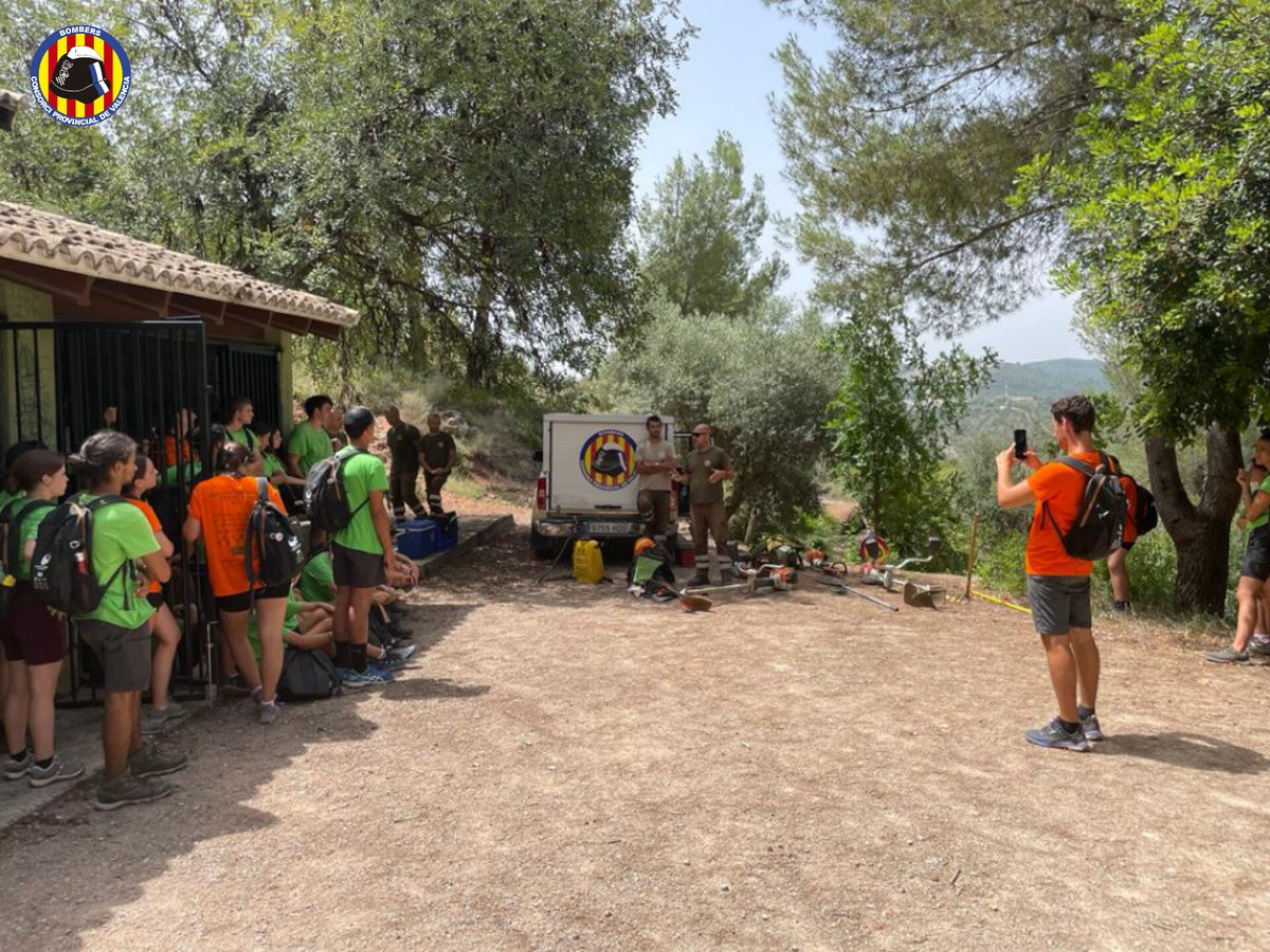 Bombers Consorci VLC tweet media