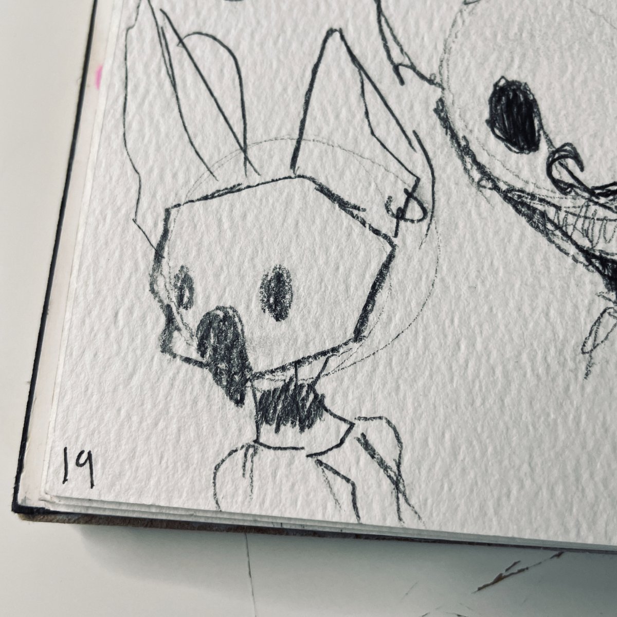 Xelestialink's tweet photo. RATZ lot of cute ratz pages full of ratz #XiaInks #Xiasketchbookjourney #Sketchbook16 #nearingtheend #closeups #drawing #artistworking #artist #smallartist https://t.co/0c8HMgiSvL