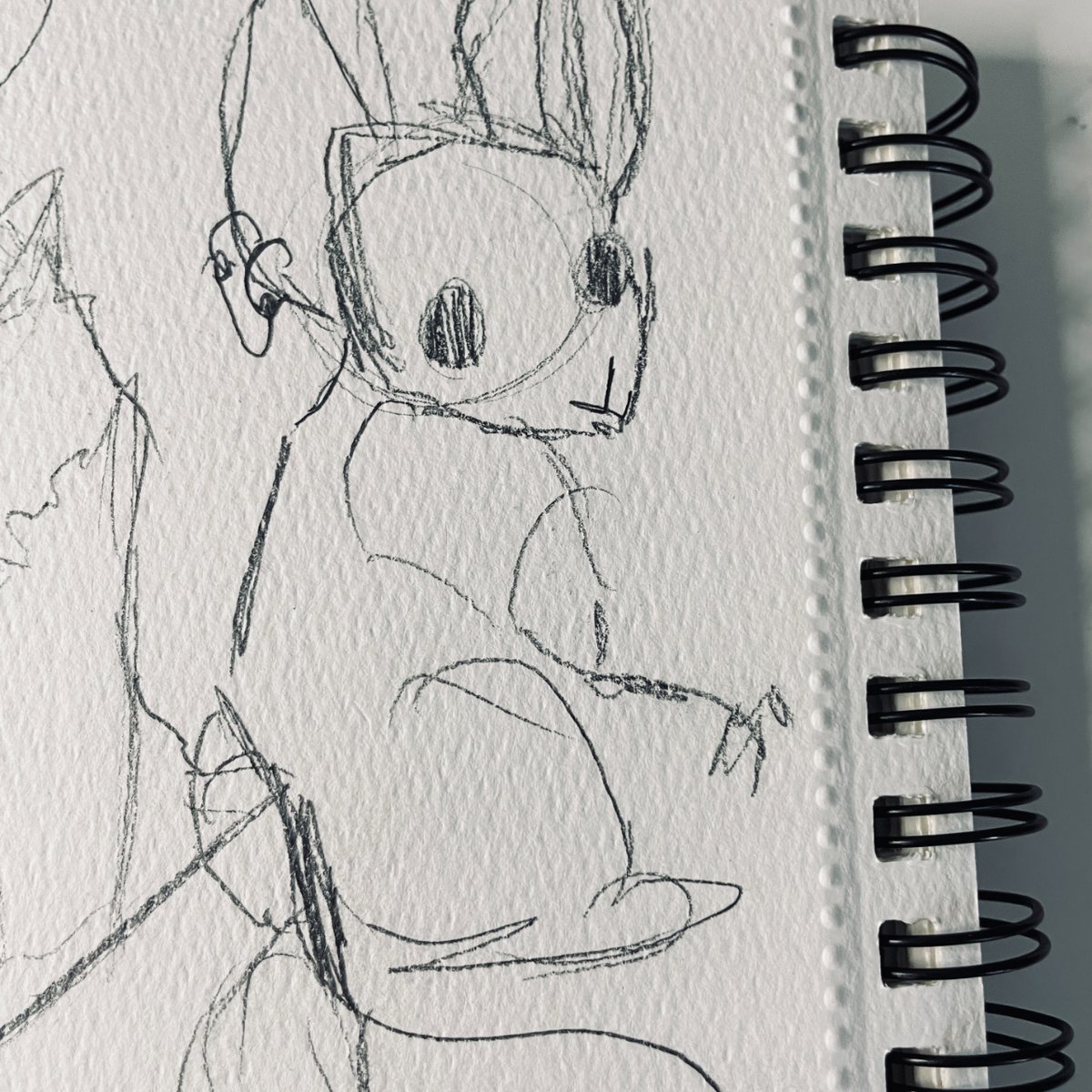 Xelestialink's tweet photo. RATZ lot of cute ratz pages full of ratz #XiaInks #Xiasketchbookjourney #Sketchbook16 #nearingtheend #closeups #drawing #artistworking #artist #smallartist https://t.co/0c8HMgiSvL