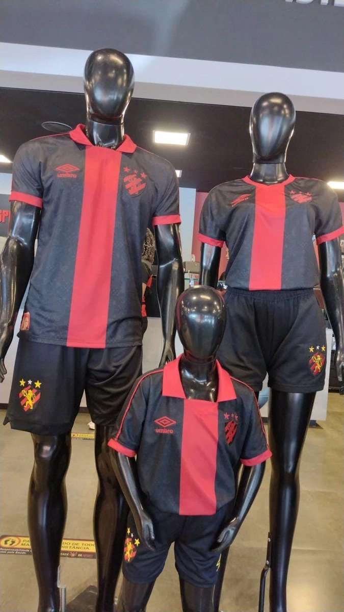 elaseosport's tweet photo. Camisa feminina padrão 3 do Sport 2023! 

A feminina não tem gola. 

R$: 299,90
Sócia tem 10% de desconto na loja oficial @Cazadosport_. 

#ElasVestemUmbro
#ElasEoSport https://t.co/9Yf0fPwuY5