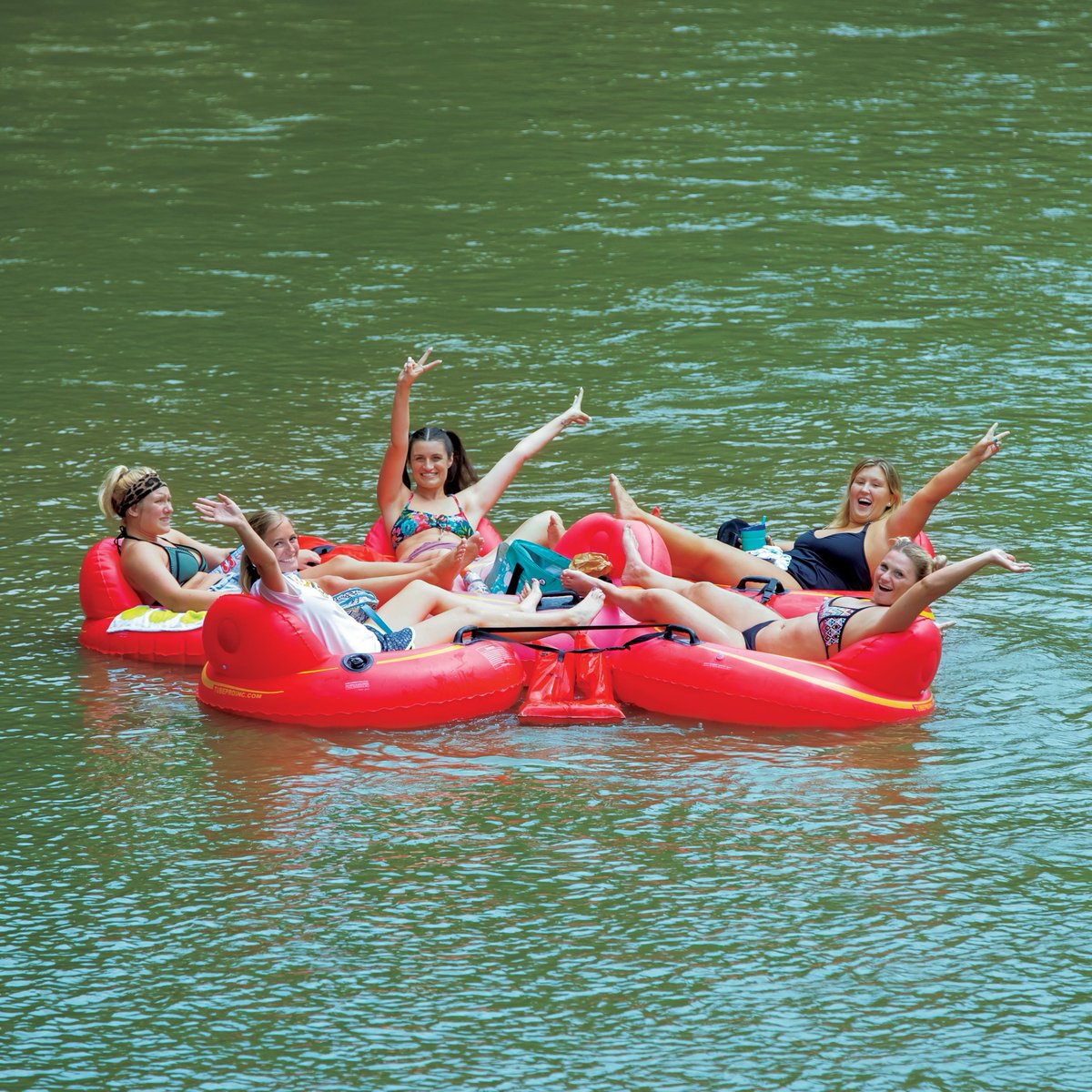 ForgeECI's tweet image. Soak up the last bit of summer in #EastCentralIndiana! From serene hiking trails to a picturesque lake perfect for boating and fishing, we've got it all. Check it out in the latest issue of our ECI Livability magazine!   

Read it here➡️bit.ly/43jqUXm