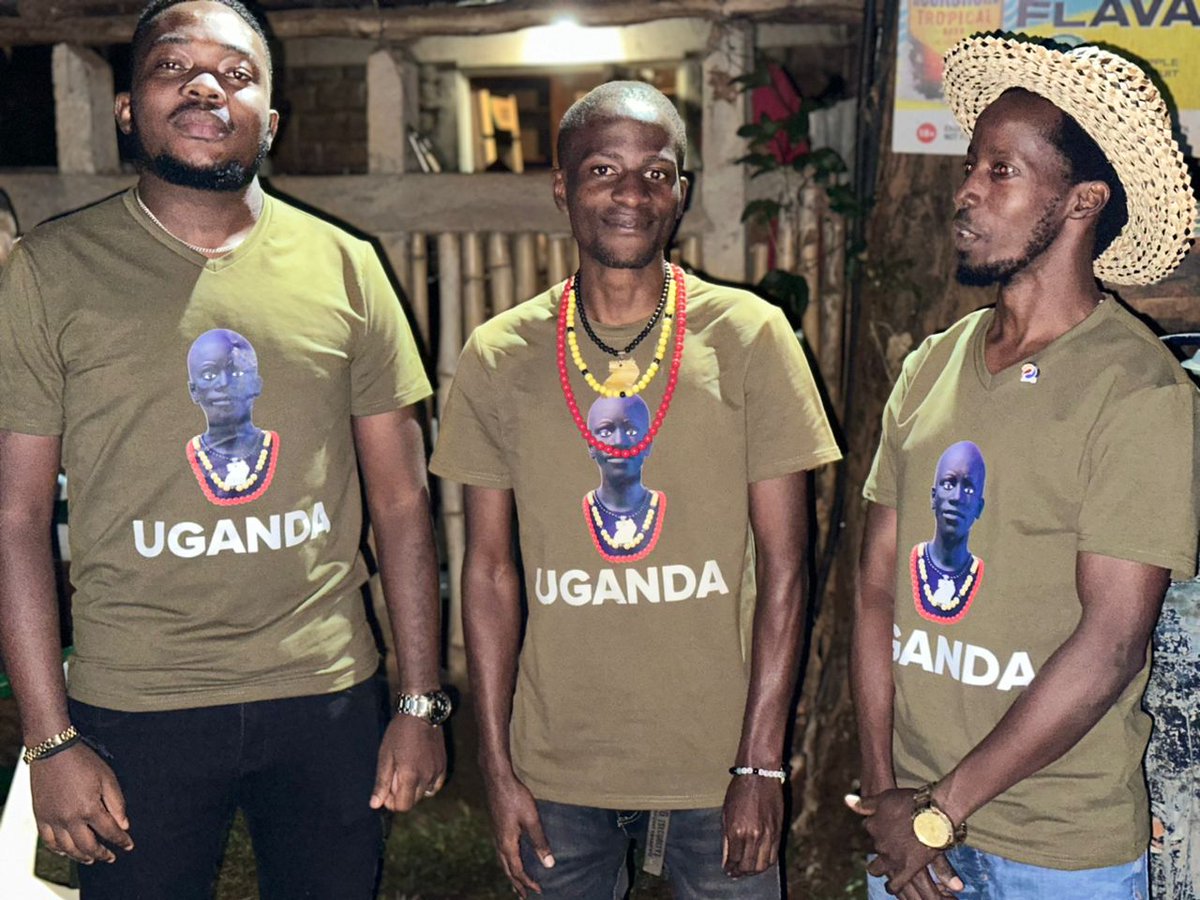Make your orders and we deliver.  Available in black, white and army green 0755196813