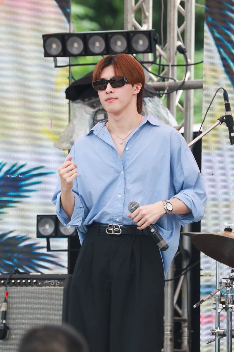 22isTwentyTwo's tweet photo. เชียงใหม่หล่อมากกกกก
#PROXIEKim #PROXIEth
#rhythmintherain #maesabeach https://t.co/27kI6ISdDG