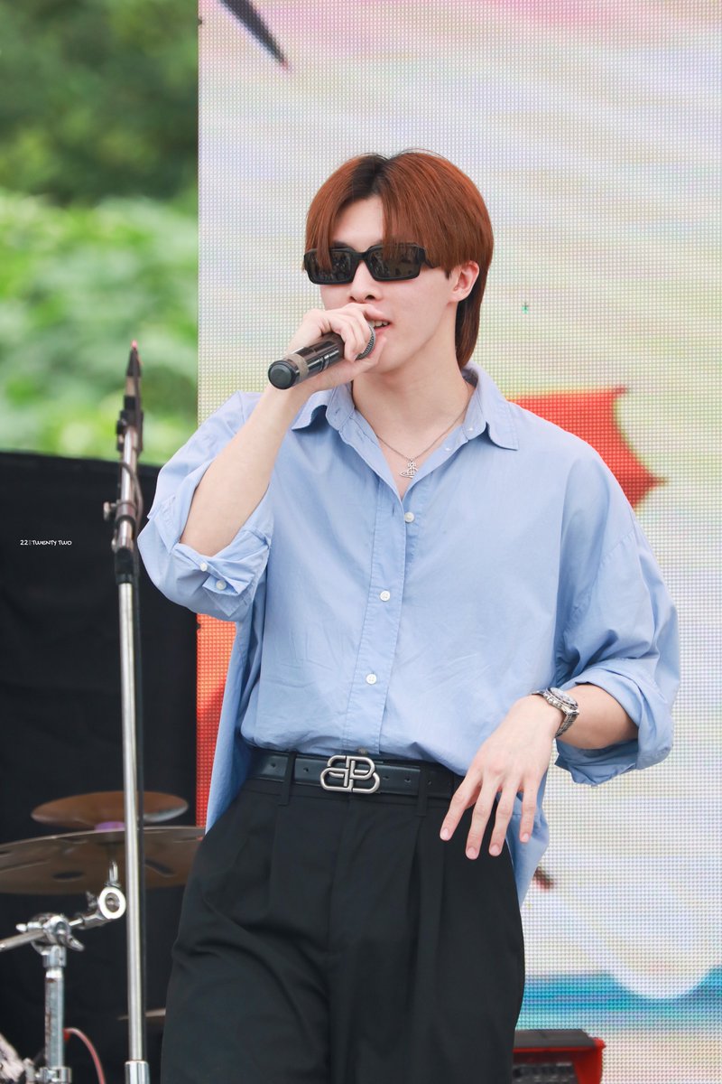 22isTwentyTwo's tweet photo. หล่อเกินไป
#PROXIEKim #PROXIEth
#rhythmintherain #maesabeach https://t.co/w1zuueYPWv