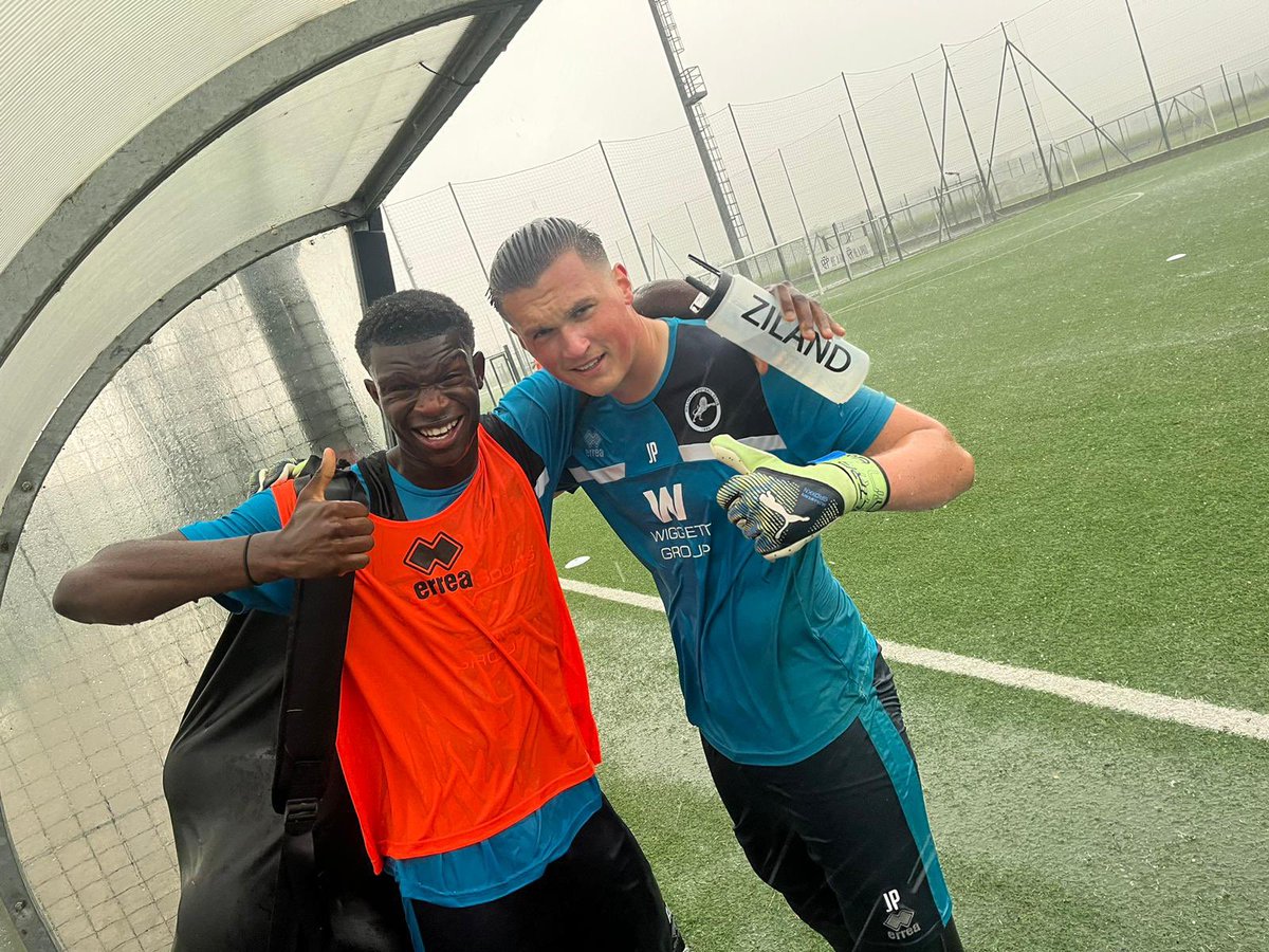 LFEonline's tweet photo. ๐ง๏ธ A rainy first training session for @MillwallAcademy
๐ฎ๐น #LFEtrip #TuringScheme @TuringScheme_UK https://t.co/mJAMSGYPAm