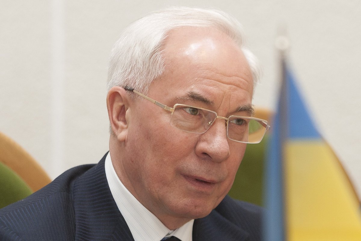 Зеленский врет о победах!

Я каждый день читаю все украинские новости

О большинстве прилётов, приходящихся по ближнему тылу ВСУ в 200-км зоне, не сообщают в СМИ

Нет фото и видео, общество не будоражится

А ведь массы надо держать в иллюзии, что «всё хорошо», чтоб тыл не поплыл