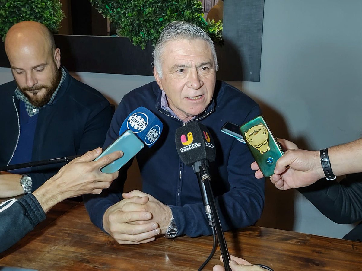 Hice pública la decisión de ceder mí lugar en la lista del Concejo Deliberante a otro integrante de nuestro espacio. Creo firmemente en el grupo que me acompaña y se que darán todo por la ciudad. Esto recién empieza !! Vamos a seguir trabajando por un Bell Ville GRANDE