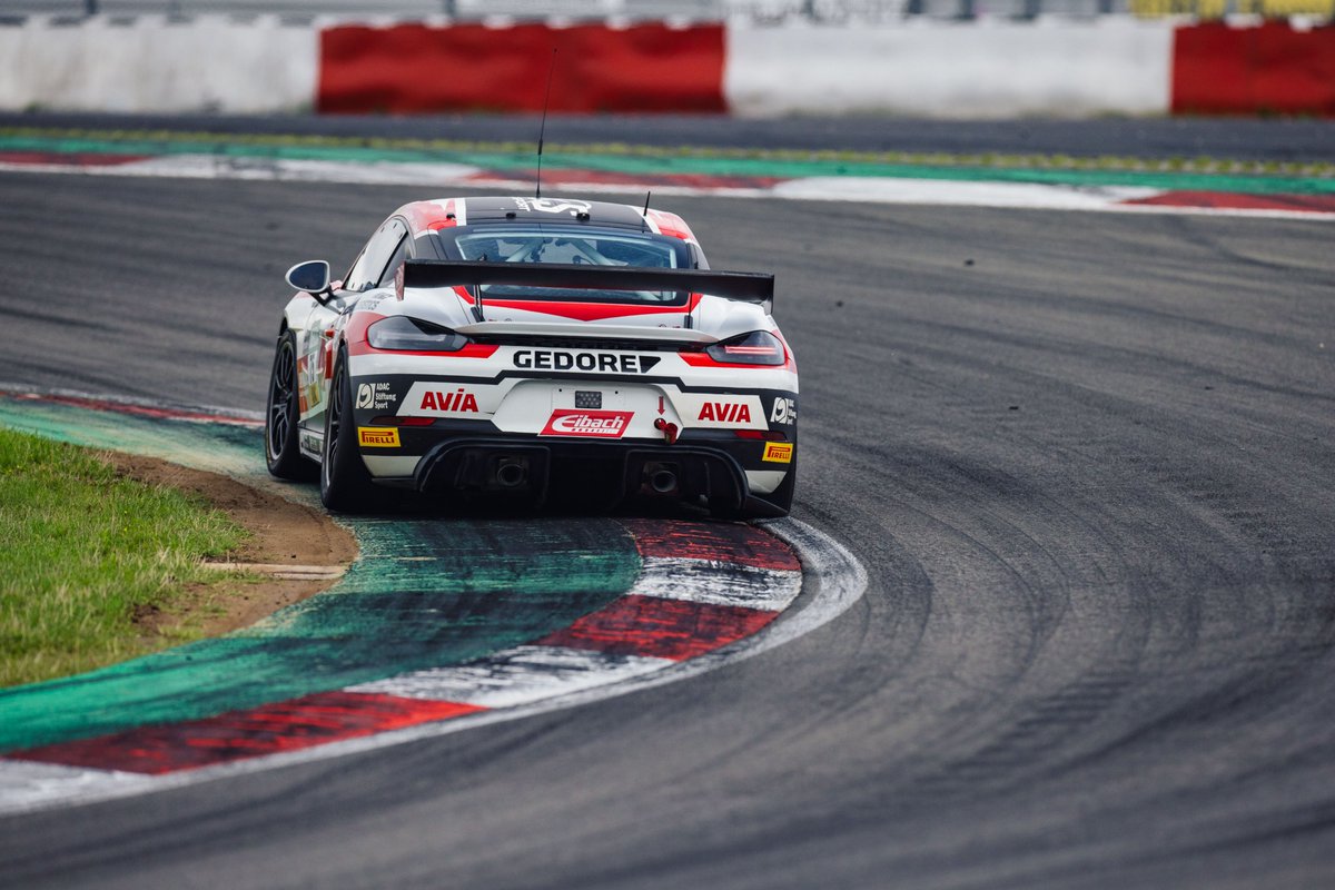 Dry ADAC GT4 Germany Free Practice day at the Nürburgring done ✅ We completed our programme and are ready to go 💪 Let’s see what the Eifel weather has in store for us in the next days ☀🌧

#wsmotorsport #gt4 #gt4germany #adac #porsche #porscheontrack