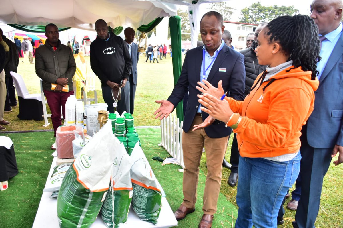 Hon. Jonathan Mueke, CBS tweet media