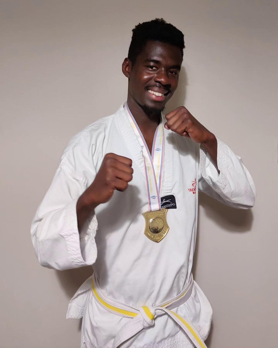 Félicitations à notre talentueux boursier #Ozavino Grenic pour son incroyable performance au championnat de Taekwondo en Angleterre le 15 juillet dernier ! 🥋🇬🇧

Nous sommes extrêmement fiers de toi et de tes accomplissements exceptionnels sur les tatamis internationaux. Ta