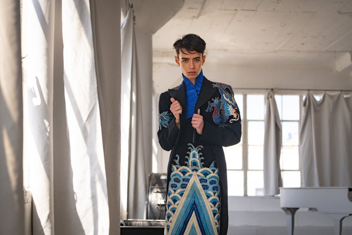 DTAvisuals's tweet photo. You can have anything you want in life if you dress for it.

💙 @camden_ferris and Aaron
📸 @danielaagostinivisuals 
👕 @peterlai_asian_village 

#fashionstyle #fashiongram #stylist #modelphotography #styleinspiration #stylefashion #losangelesphotographer #portraitphotography https://t.co/SthsGORdwT